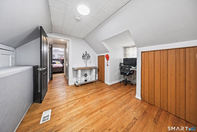 92 Pearl Lake Road, Waterbury, CT 06706
