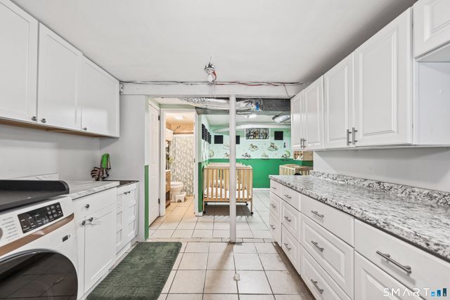 92 Pearl Lake Road, Waterbury, CT 06706