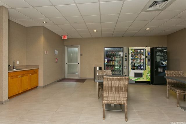 801 South Street 722, Honolulu, HI 96813