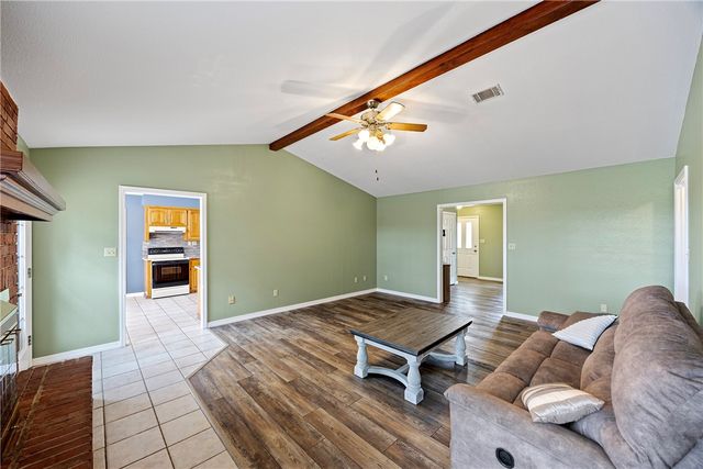 511 Wakerobin Road, Russellville, AR 72802