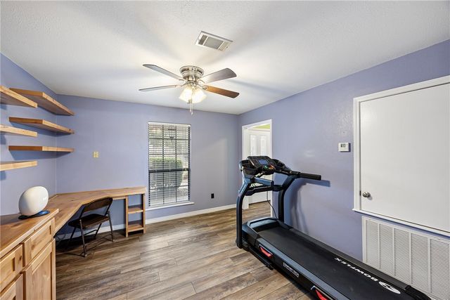 511 Wakerobin Road, Russellville, AR 72802