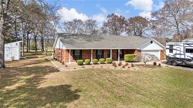 511 Wakerobin Road, Russellville, AR 72802