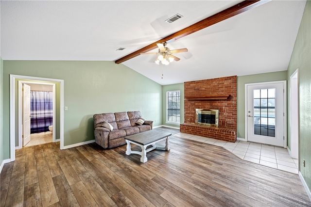 511 Wakerobin Road, Russellville, AR 72802