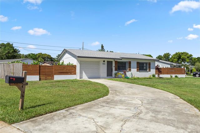 5856 MCKEE LAKE DRIVE N, St Petersburg, FL 33709