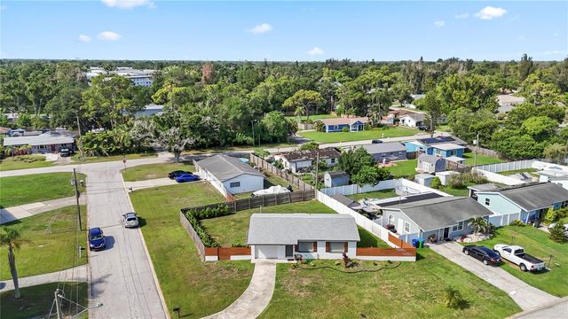 5856 MCKEE LAKE DRIVE N, St Petersburg, FL 33709