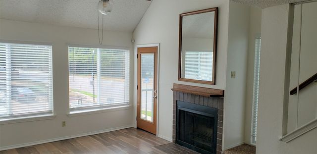 2312 Balsam Drive A211, Arlington, TX 76006