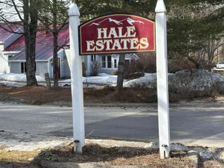 143 Holly Ridge Lane # 22, Conway, NH 03818