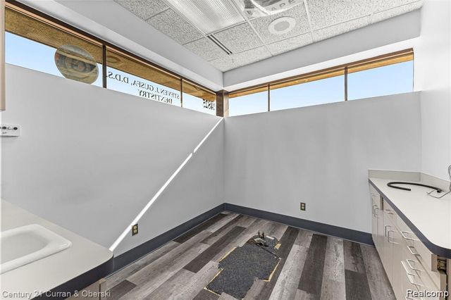 24825 Michigan Avenue, Dearborn, MI 48124