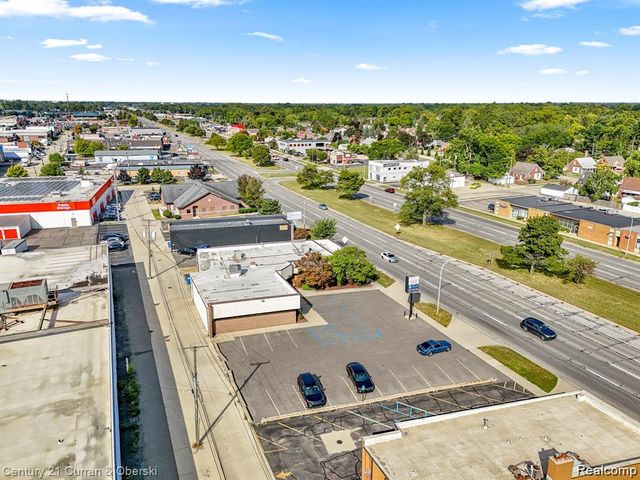 24825 Michigan Avenue, Dearborn, MI 48124