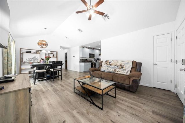 5515 SE 171 COURT, Ocklawaha, FL 32179