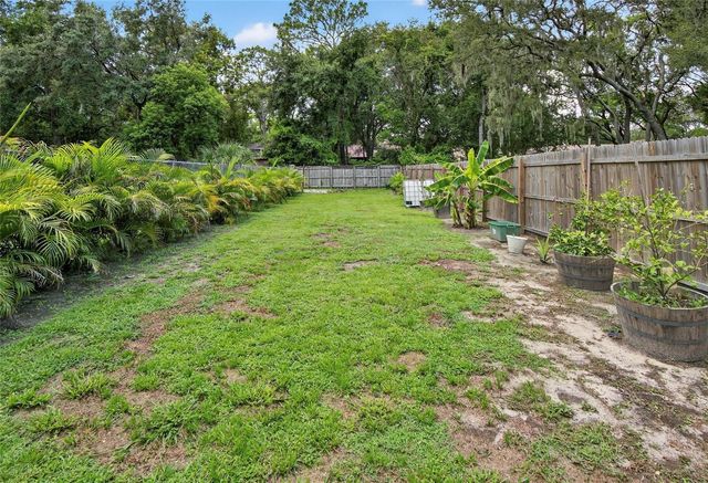 12308 N 53RD STREET, Temple Terrace, FL 33617