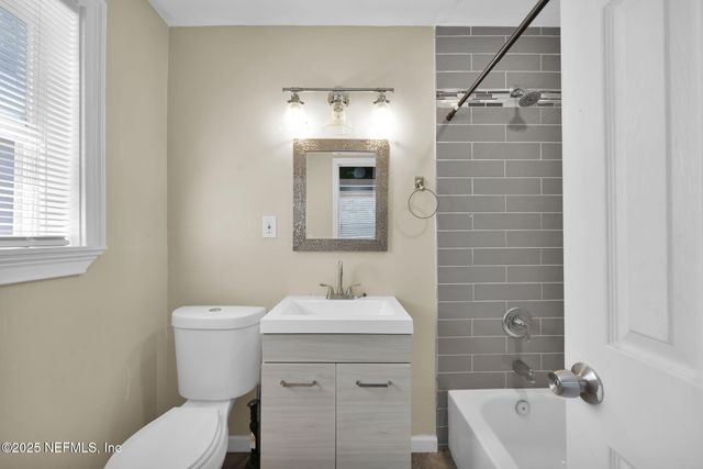 1971 JAMMES Road, Jacksonville, FL 32210