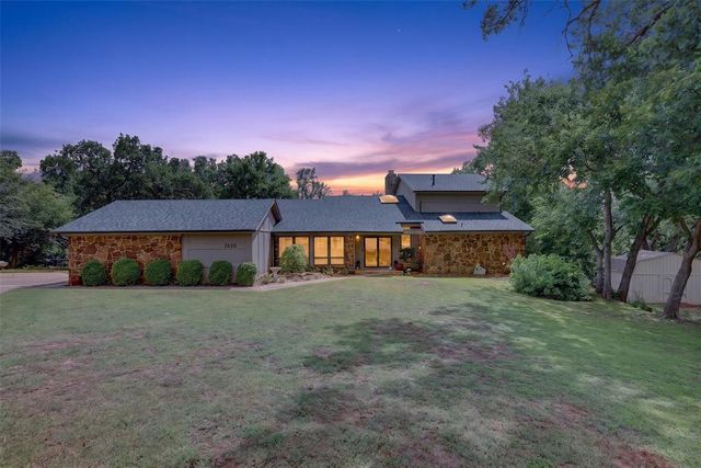 2620 Lost Trail Road, Edmond, OK 73012