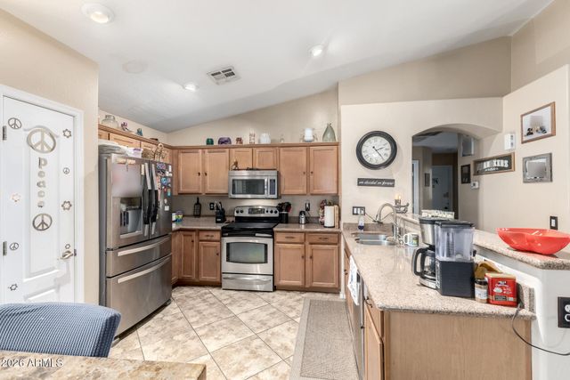 6816 E SUPERSTITION Way, Florence, AZ 85132