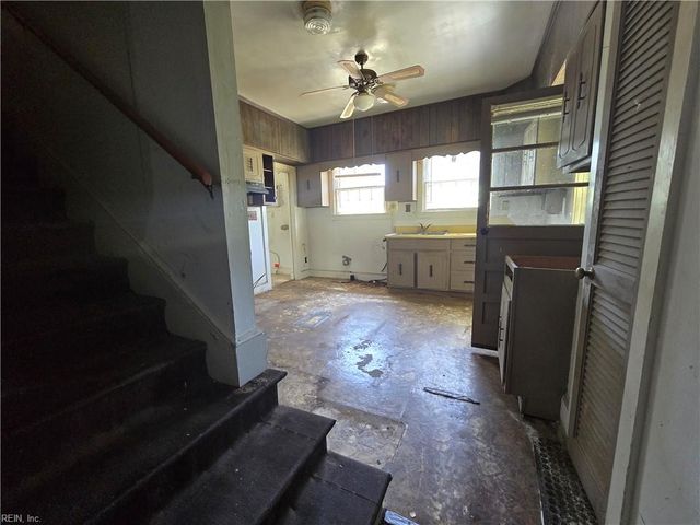 19614 Manson Church RD, Mc Kenney, VA 23872