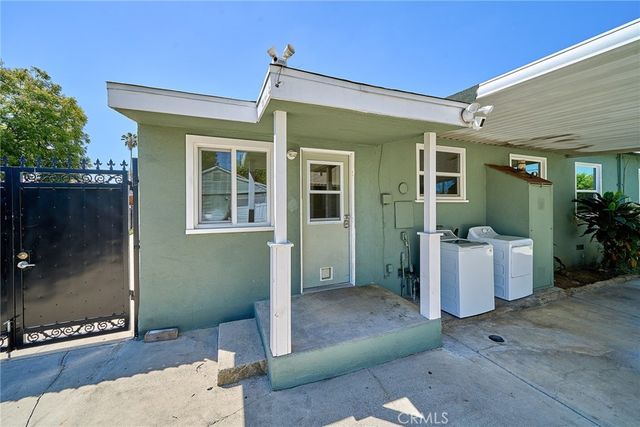 1307 E Mcwood, West Covina, CA 91790