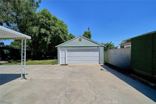 1307 E Mcwood, West Covina, CA 91790