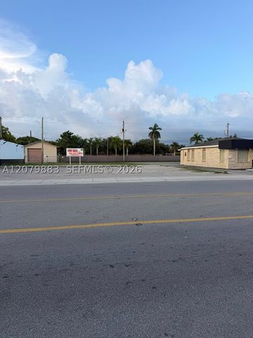 54 NW 8th St, Homestead, FL 33030