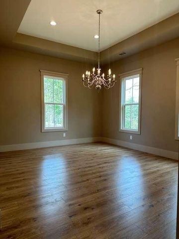 1050 Rainbow Circle, Cleveland, GA 30528