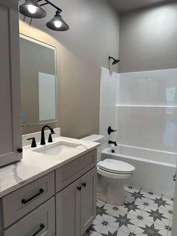 1050 Rainbow Circle, Cleveland, GA 30528