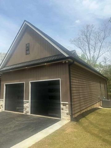 1050 Rainbow Circle, Cleveland, GA 30528