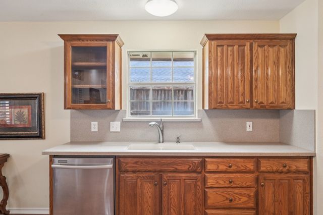 5415 Crested Butte Circle, Arlington, TX 76017