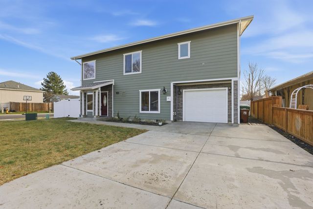 2725 N Miami Ct, Spokane, WA 99217