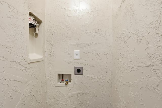 2725 N Miami Ct, Spokane, WA 99217