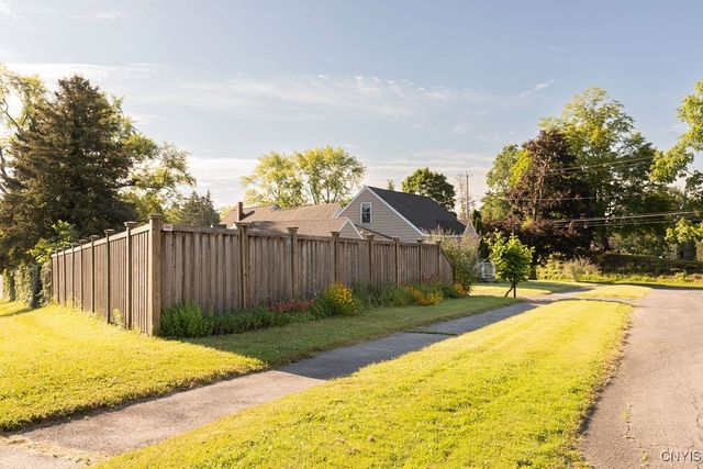 218 6th Street, Salina, NY 13088