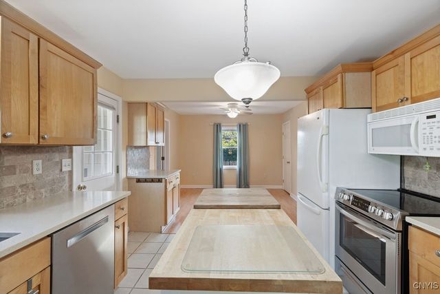218 6th Street, Salina, NY 13088