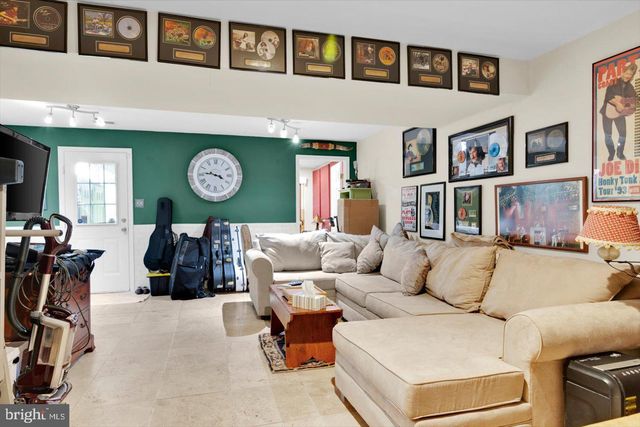 154 LIBERTY WAY, Woodbury, NJ 08096