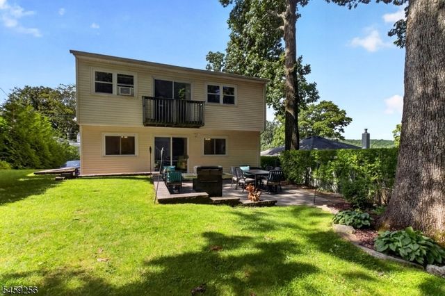 41 Cherokee Ave, Rockaway Twp., NJ 07866