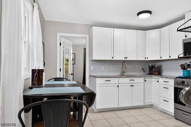 41 Cherokee Ave, Rockaway Twp., NJ 07866