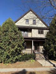 157 6TH STREET, Fond Du Lac, WI 54935