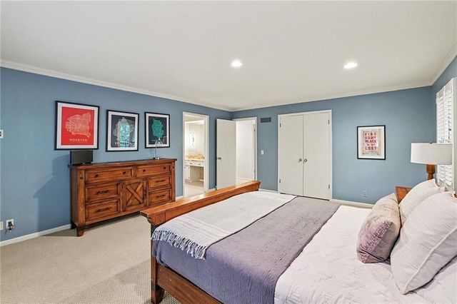 3518 W 100th Terrace, Leawood, KS 66206