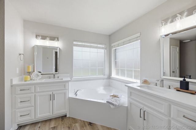 20109 E 37th Place S, Broken Arrow, OK 74014
