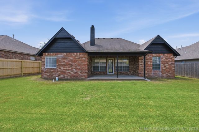 20109 E 37th Place S, Broken Arrow, OK 74014