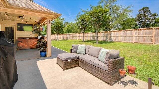 2001 Lulach Court, Conroe, TX 77301