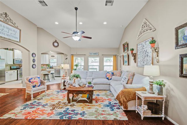 2001 Lulach Court, Conroe, TX 77301