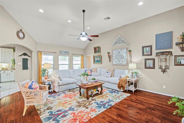 2001 Lulach Court, Conroe, TX 77301