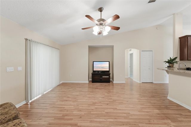712 CYPRESS OAK CIRCLE, Deland, FL 32720