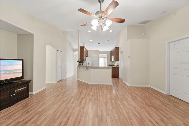 712 CYPRESS OAK CIRCLE, Deland, FL 32720