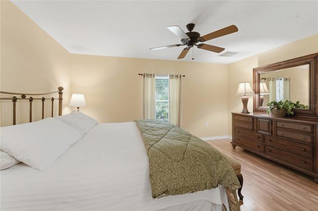 712 CYPRESS OAK CIRCLE, Deland, FL 32720
