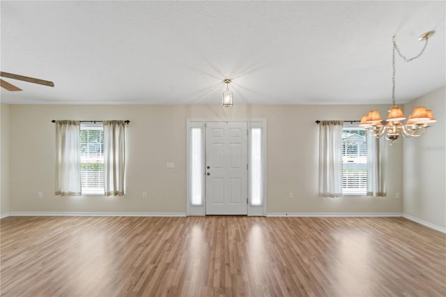 712 CYPRESS OAK CIRCLE, Deland, FL 32720