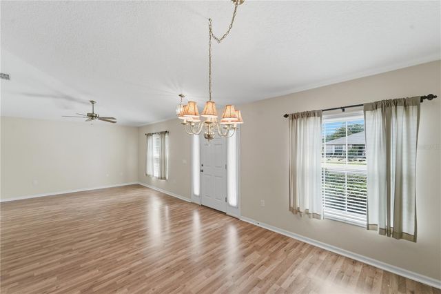 712 CYPRESS OAK CIRCLE, Deland, FL 32720