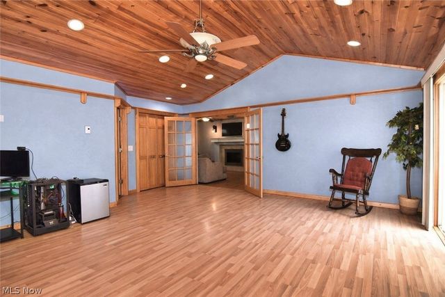 8803 Evergreen Drive, Mentor, OH 44060
