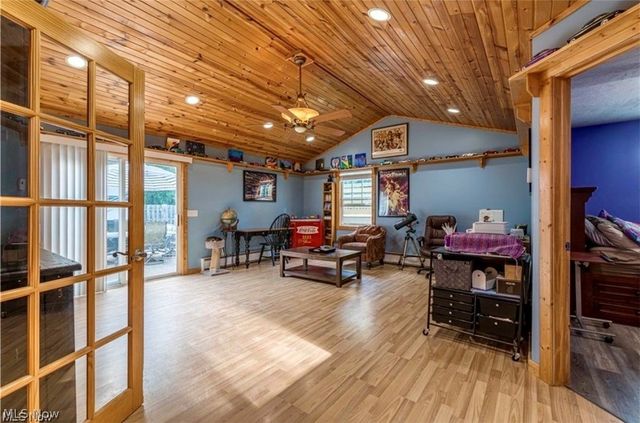 8803 Evergreen Drive, Mentor, OH 44060