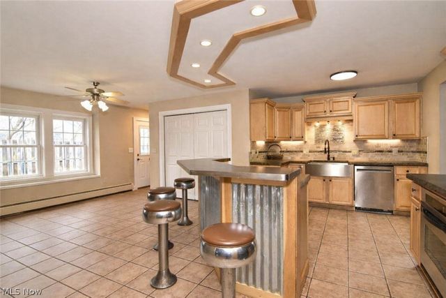 8803 Evergreen Drive, Mentor, OH 44060
