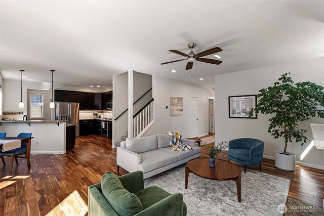 11240 Borgen Loop, Gig Harbor, WA 98332