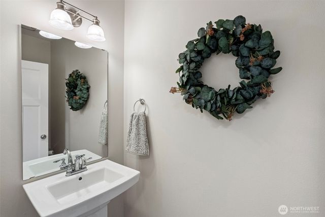 11240 Borgen Loop, Gig Harbor, WA 98332